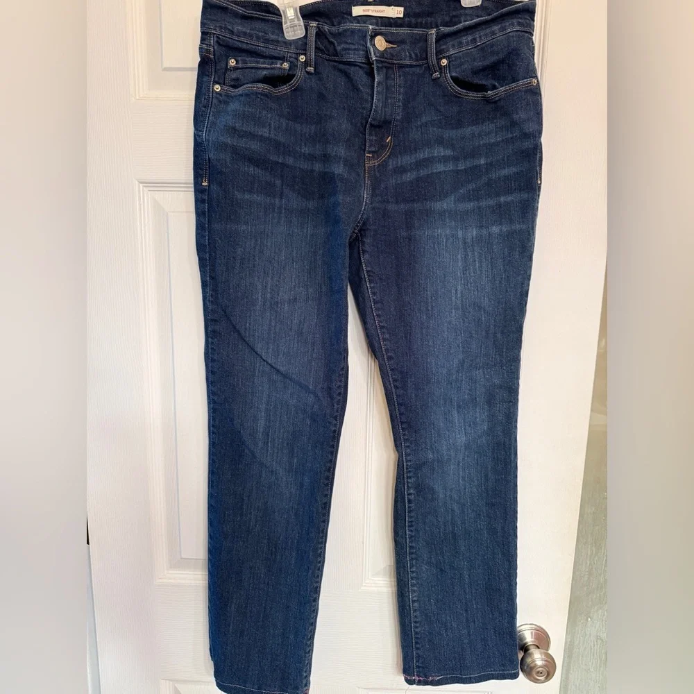 Levi's Blue 505 Straight Leg Jeans Classic Style excellent condition